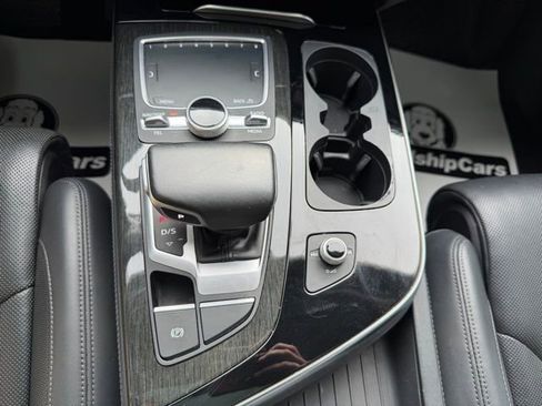 Used 2017 Audi Q7 3.0T Prestige image 25