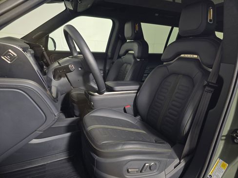 Used 2022 Rivian R1S Launch Edition image 20