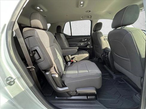 Used 2020 Chevrolet Traverse LT w/ Driver Confidence II Package image 20