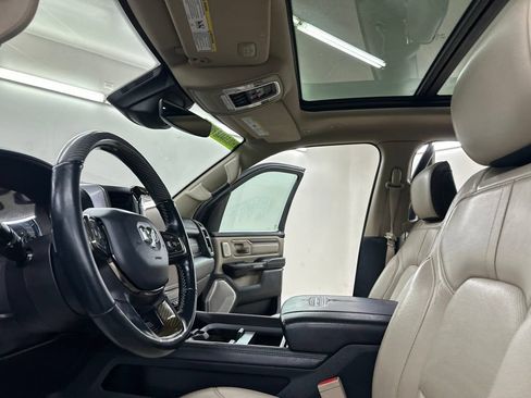 Used 2019 RAM 1500 Limited AWD/4WD image 40