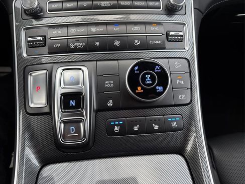 Used 2023 Hyundai Santa Fe Limited image 44