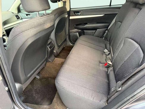 Used 2011 Subaru Outback 2.5i Premium w/ All-Weather Pkg image 12