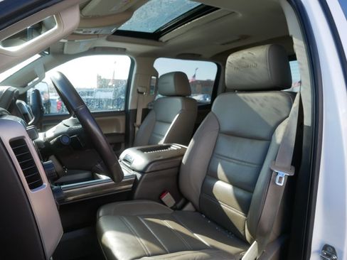 Used 2016 GMC Sierra 2500 Denali w/ Duramax Plus Package image 11