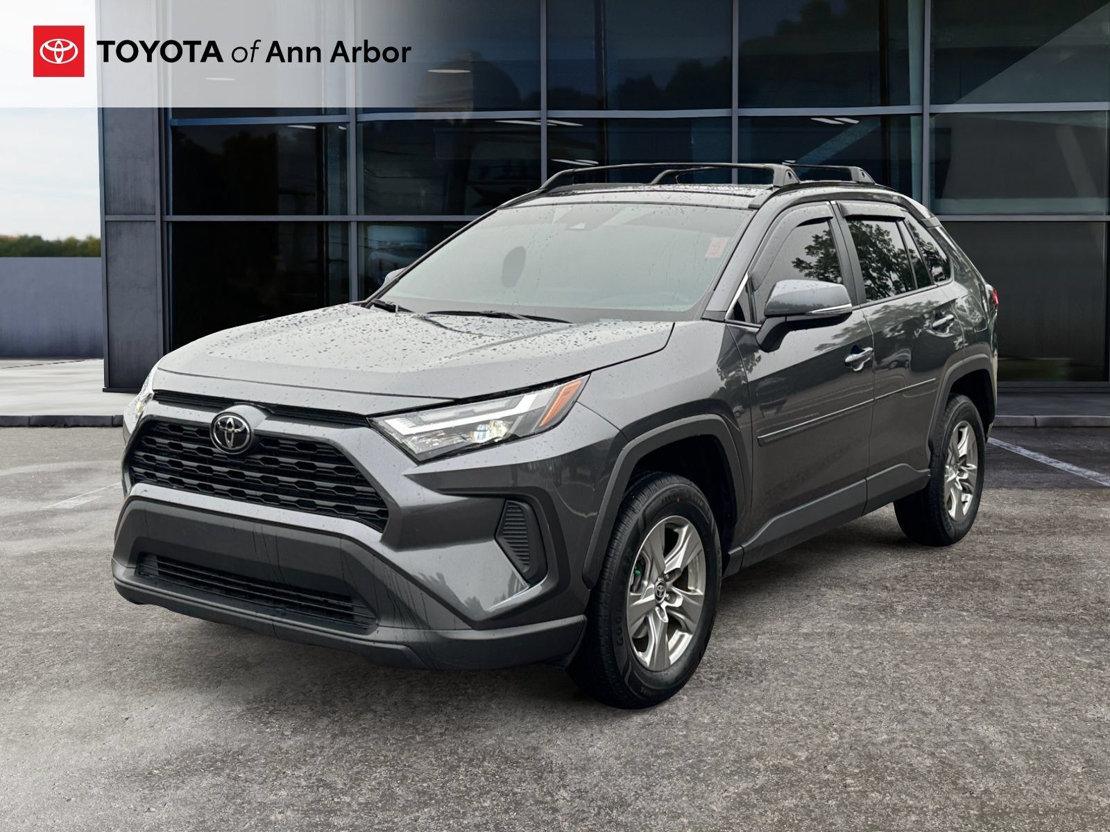 Used 2024 Toyota RAV4 XLE w/ Convenience Package AWD/4WD image 9