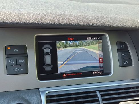 Used 2015 Audi Q7 TDI Prestige AWD/4WD image 14