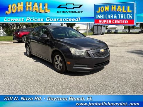 Used 2014 Chevrolet Cruze LT FWD image 1