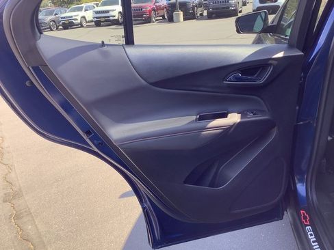 Used 2022 Chevrolet Equinox RS w/ RS Leather Package image 24