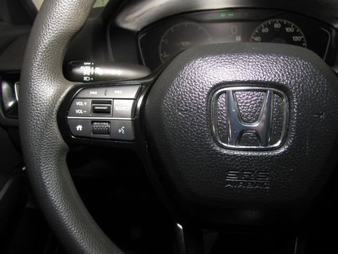 Certified 2023 Honda Civic LX image 5