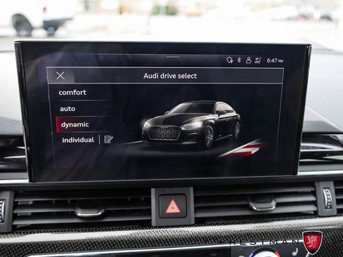 Used 2022 Audi S5 Premium image 10