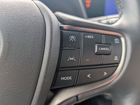 Used 2025 Lexus UX 300h AWD w/ Cold Area Package image 20