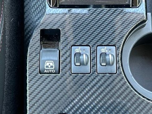 Used 2021 Toyota 4Runner TRD Off-Road Premium w/ Moonroof Package AWD/4WD image 59