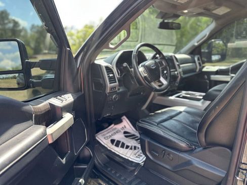 Used 2021 Ford F250 Lariat AWD/4WD image 11