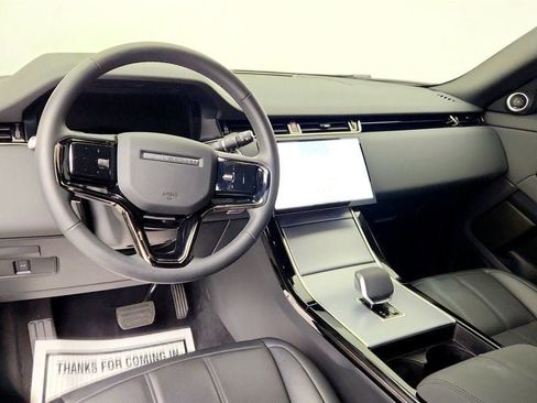 Used 2025 Land Rover Range Rover Evoque S AWD/4WD image 12