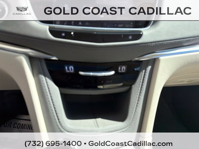 Used 2023 Cadillac XT5 Premium Luxury w/ Technology Package AWD/4WD image 24
