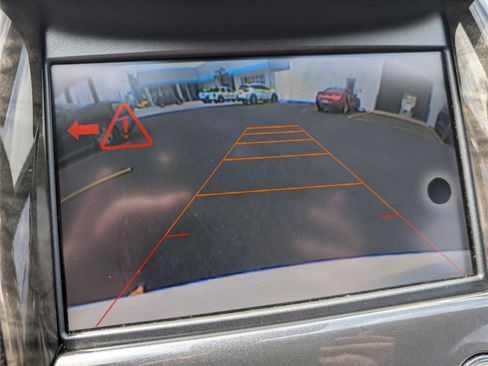 Used 2014 Chevrolet Impala LTZ FWD image 20