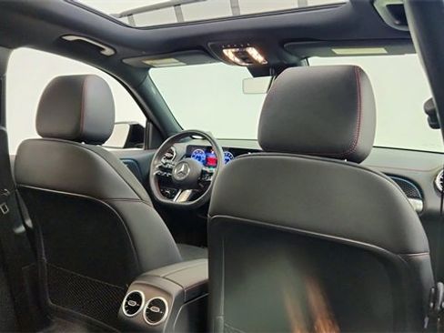 Used 2024 Mercedes-Benz EQB 250+ 250+ image 26