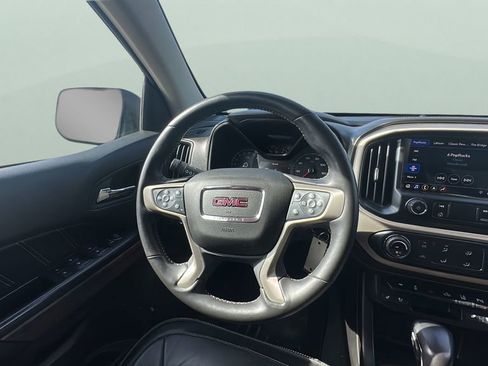 Used 2022 GMC Canyon Denali image 27