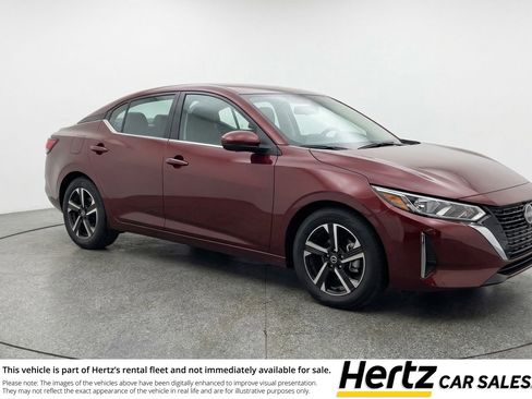 Used 2025 Nissan Sentra SV image 1