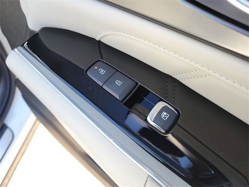 New 2026 Kia Sorento SX Prestige image 11