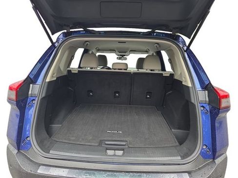 Used 2023 Nissan Rogue SV AWD/4WD image 19