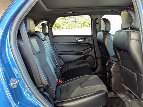 Used 2019 Ford Edge ST w/ Equipment Group 401A image 25