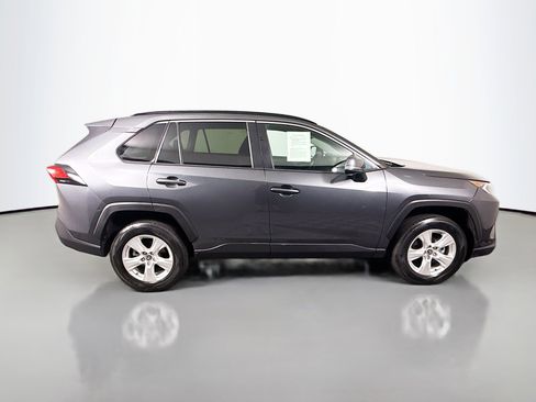 Used 2021 Toyota RAV4 XLE image 11
