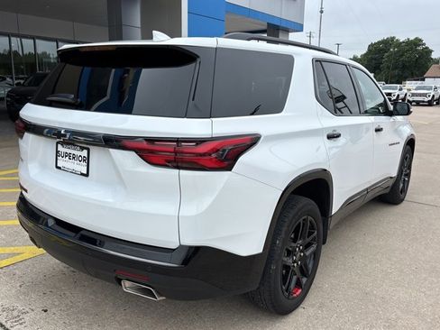 Used 2024 Chevrolet Traverse Premier w/ Redline Edition FWD image 3