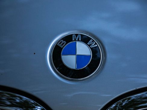 Used 2019 BMW X3 sDrive30i w/ Driving Assistance Package image 15