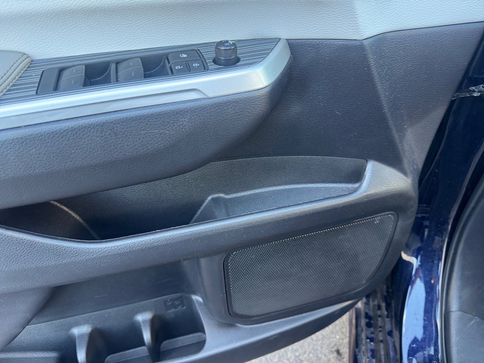 Certified 2026 Toyota Sienna XLE FWD image 27