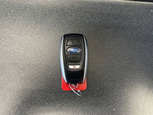 Used 2024 Subaru Ascent Premium w/ Convenience Package image 20