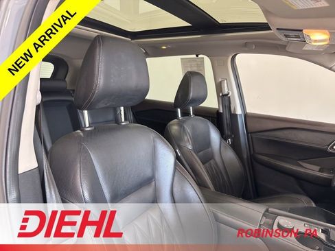 Used 2021 Nissan Rogue Platinum AWD/4WD image 10