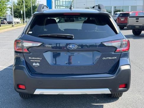 Used 2023 Subaru Outback Limited AWD/4WD image 12
