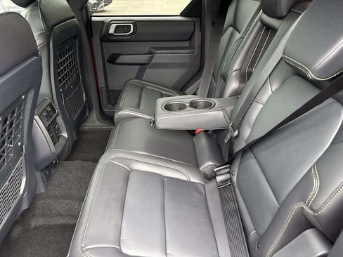 New 2026 Ford Bronco Badlands AWD/4WD image 18