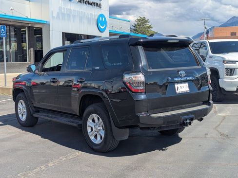 Used 2023 Toyota 4Runner SR5 Premium AWD/4WD image 7