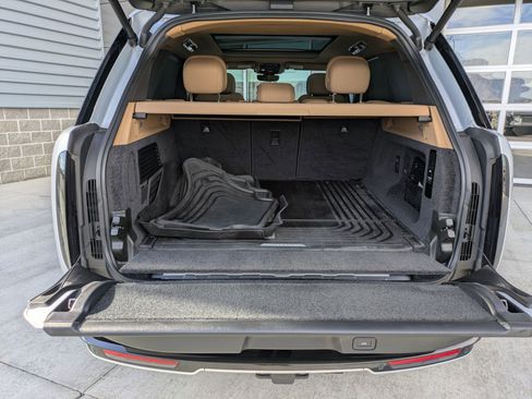 Certified 2023 Land Rover Range Rover SE image 28