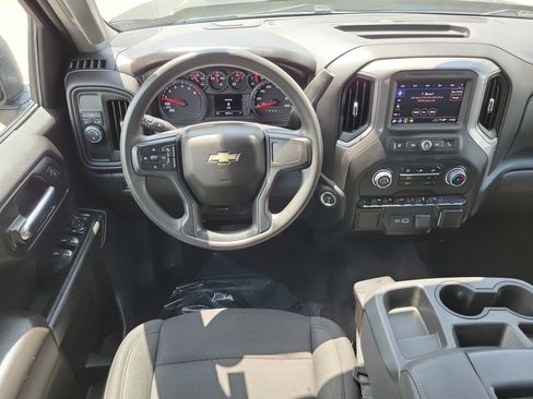 Used 2023 Chevrolet Silverado 1500 Custom RWD image 17
