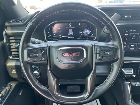 Used 2025 GMC Sierra 3500 AT4 w/ AT4 Premium Plus Package AWD/4WD image 17
