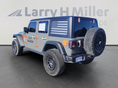Used 2023 Jeep Wrangler Willys image 3