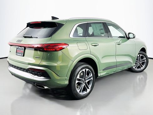 New 2025 Audi Q5 Premium Plus image 13