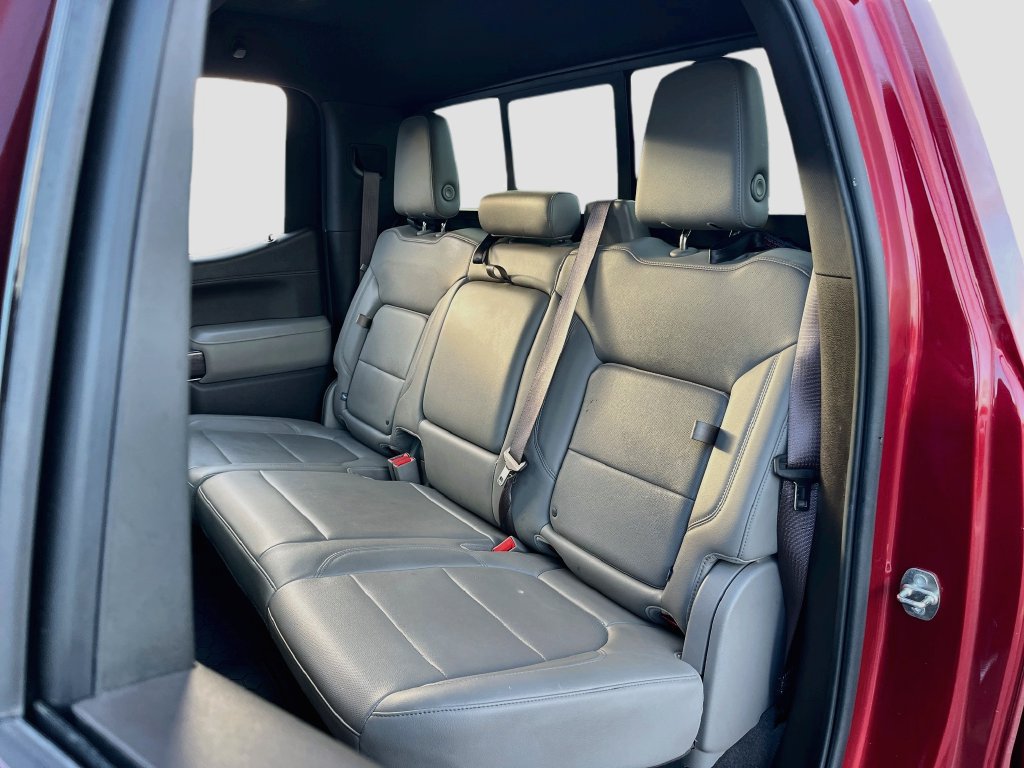 Used 2020 Chevrolet Silverado 1500 LTZ w/ LTZ Premium Package RWD image 25