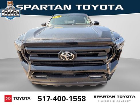 Used 2024 Toyota Tacoma SR5 AWD/4WD image 9