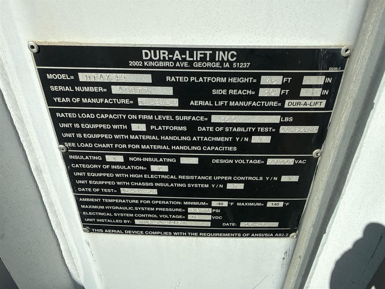 Used 2016 Ford F550 4x4 Regular Cab Super Duty image 18