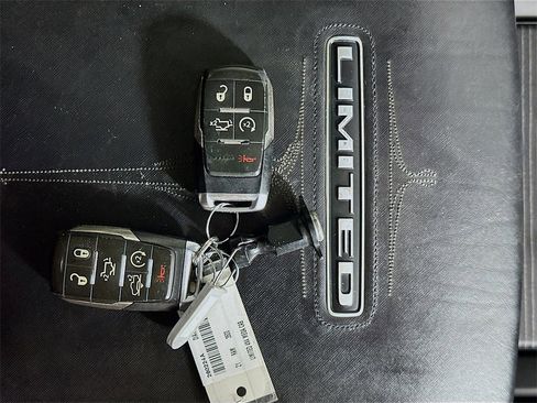 Used 2021 RAM 3500 Limited image 35