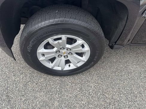 Used 2022 Chevrolet Colorado LT w/ Safety Package image 15