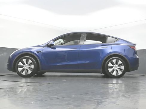 Used 2021 Tesla Model Y 2WD image 46