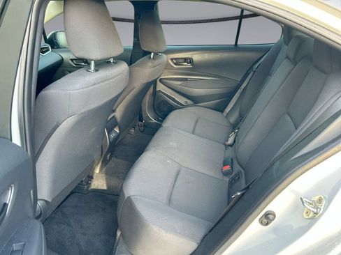 Used 2023 Toyota Corolla LE FWD image 28