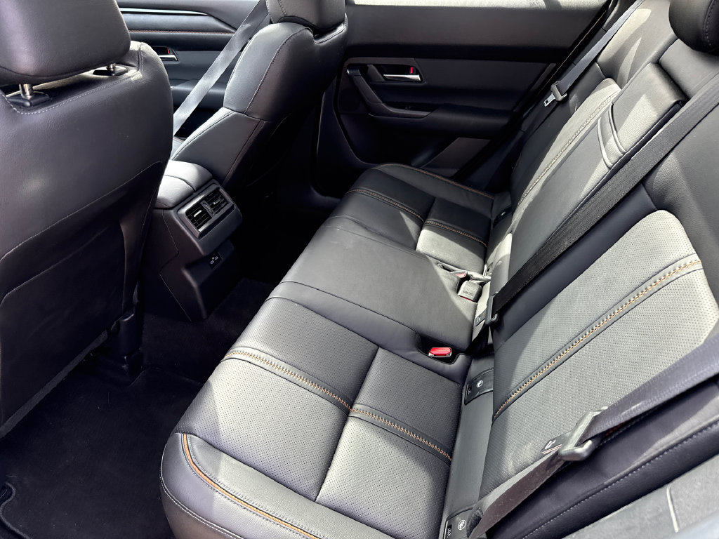 Used 2025 MAZDA CX-50 AWD 2.5 S w/ Premium Plus Pkg image 17