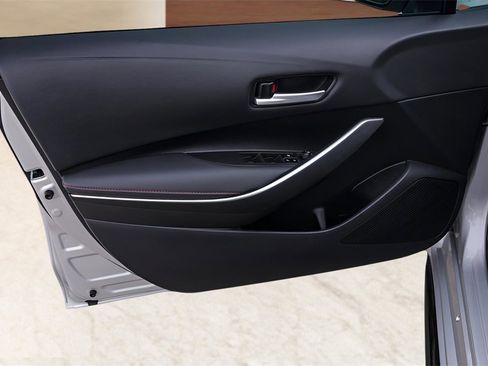 Used 2023 Toyota Corolla SE image 23