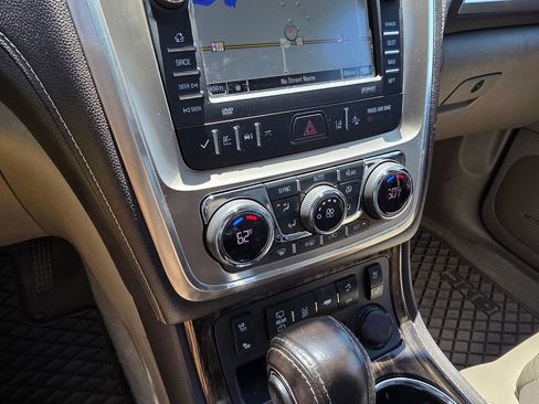 Used 2014 GMC Acadia Denali FWD image 19