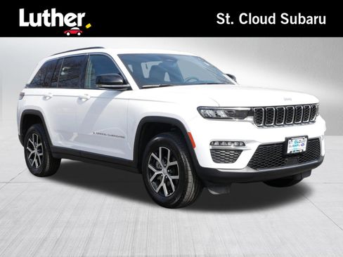 Used 2024 Jeep Grand Cherokee Limited AWD/4WD image 1